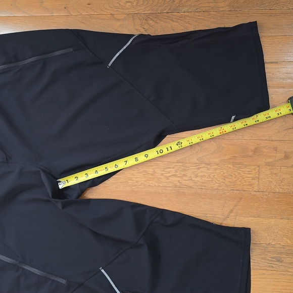 XERSION WOMEN'S BLACK PLUS SIZE HIGH-RISE FITTED ATHLETIC CAPRI PANTS SIZE 4X - Picture 7 of 16